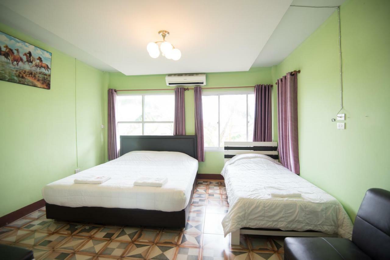 Baan Tor Mai Resort Suphan Buri Exterior foto